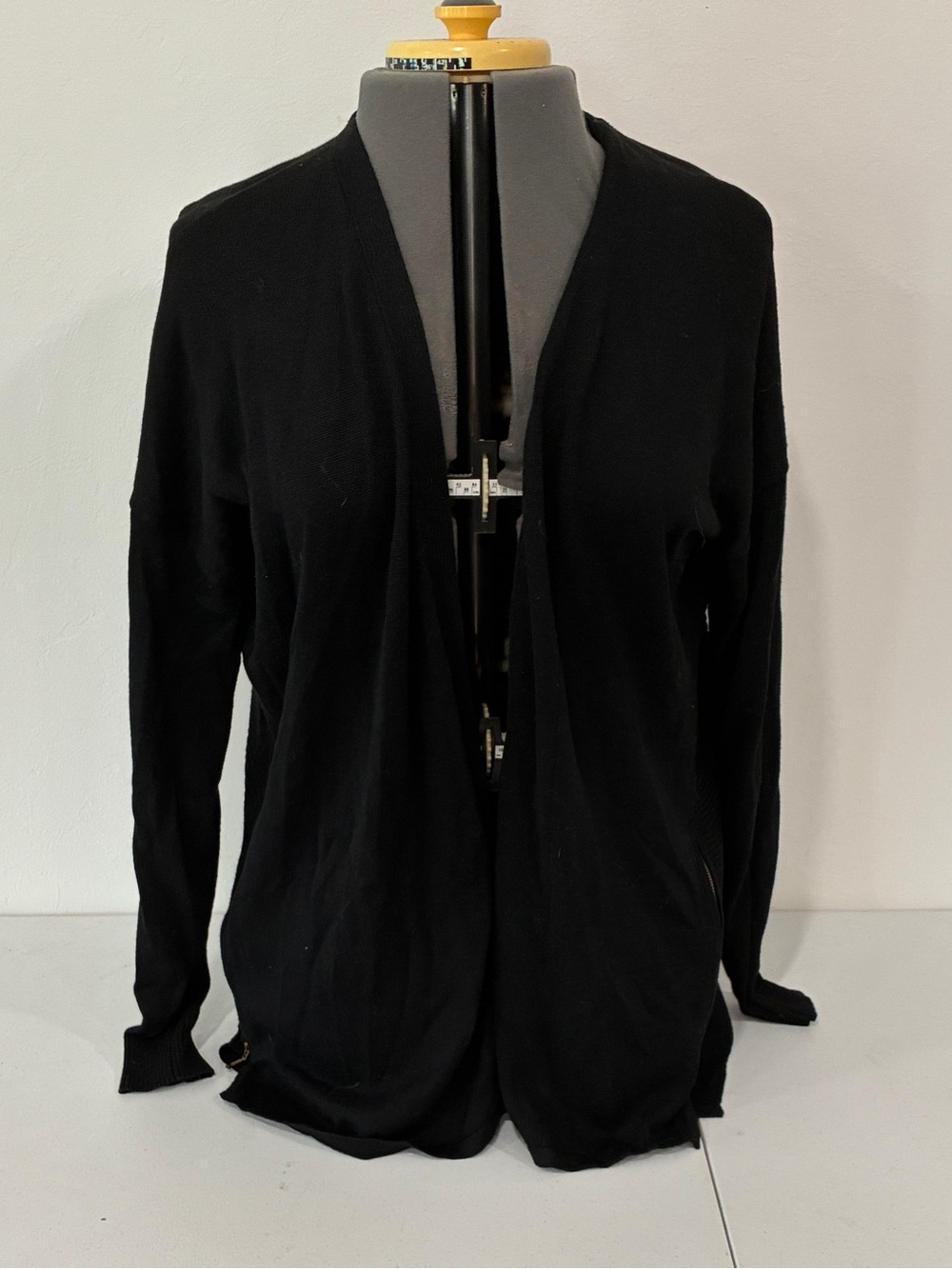 Worthington Black Open Front Cardigan XL Gold Side Zippers Mixed Knit Tunic Top